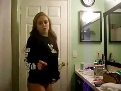 Slutty porno videoer perfekt kneads hennes slit