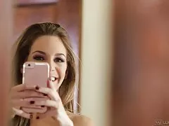 Porno på nettet lesheniya jomfrudom med den sexy dama i det åpne havet