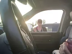 Porno fett over 50 knullet hverandre med fingrene og cumshot