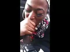Top guns porno brunette er gal om anal